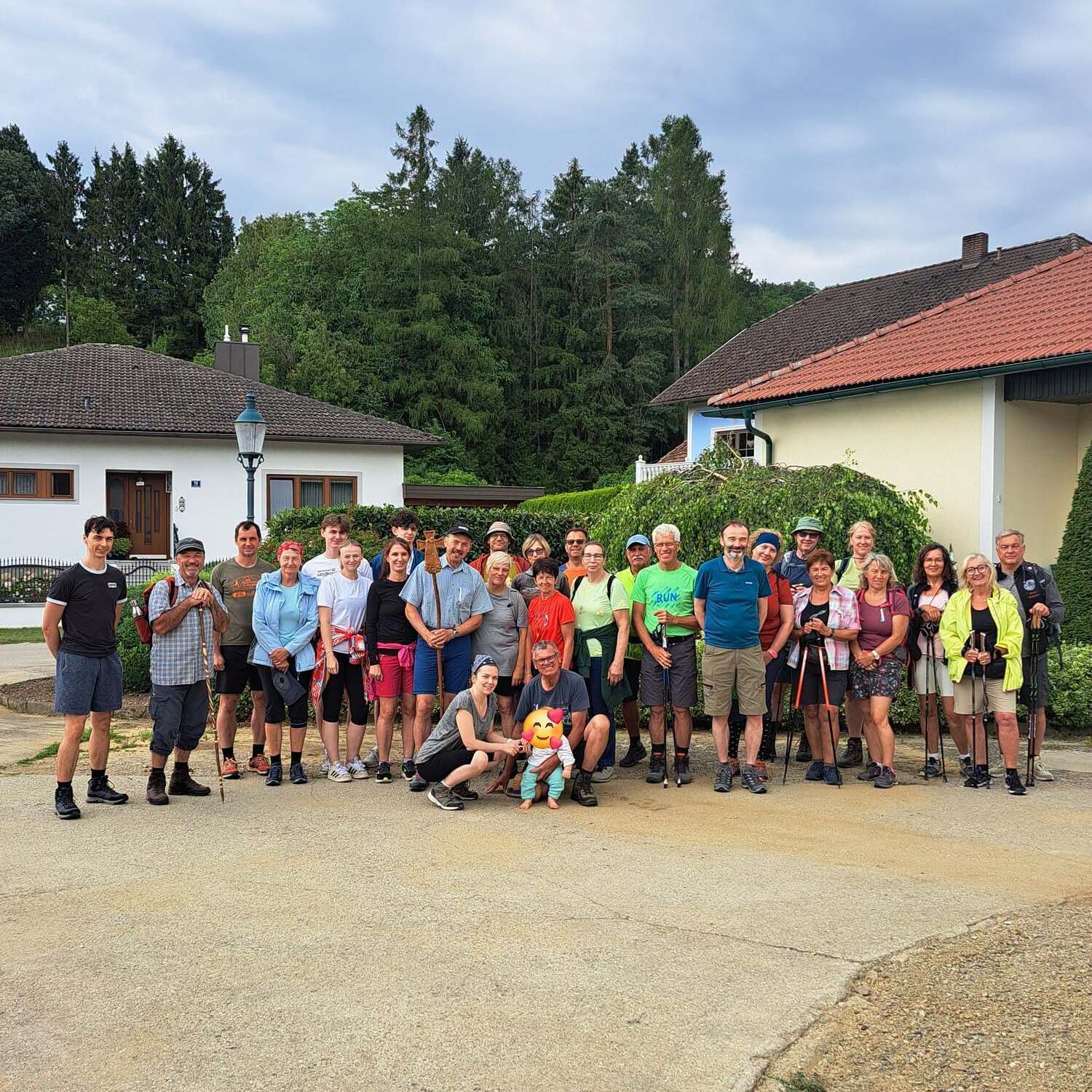 Unterwegs / Wallfahrer Gruppe Zwentendorf